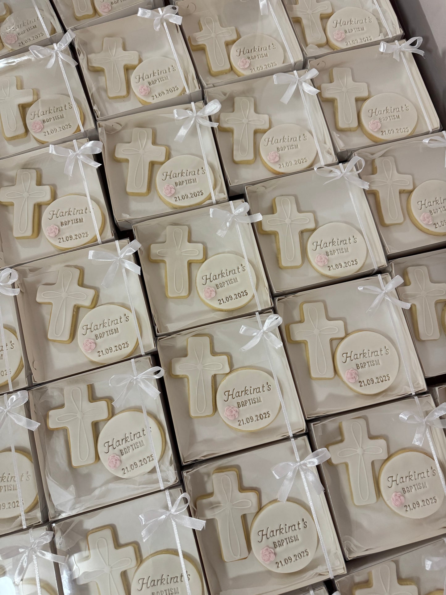 Round & Cross Cookie Box