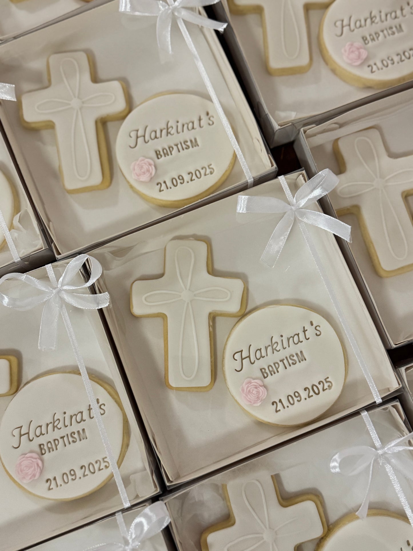 Round & Cross Cookie Box