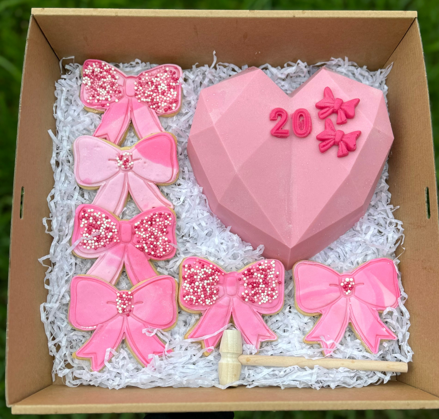 Chocolate Smash Piñata Cookie Box