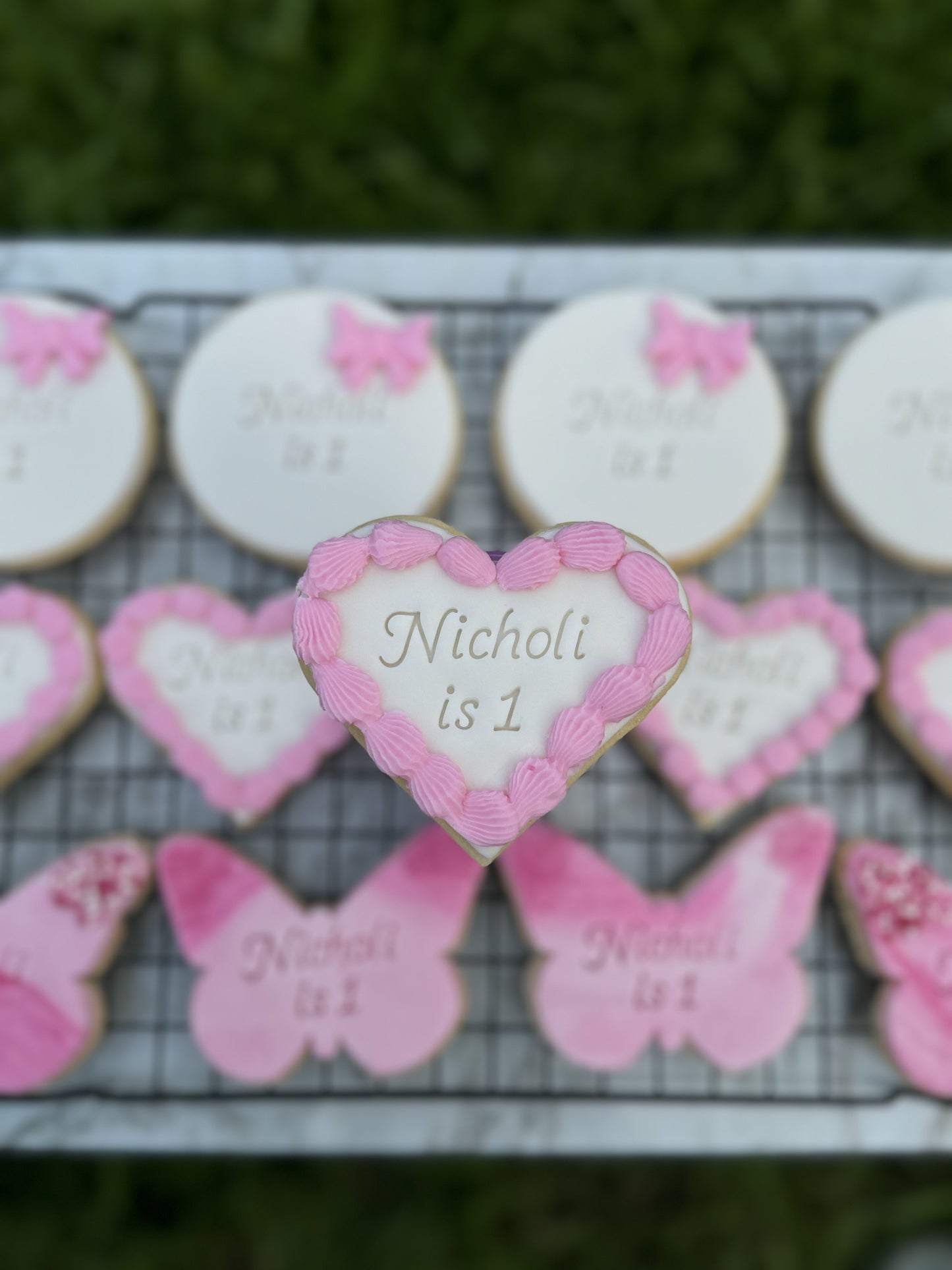 Frosted Border Cookie