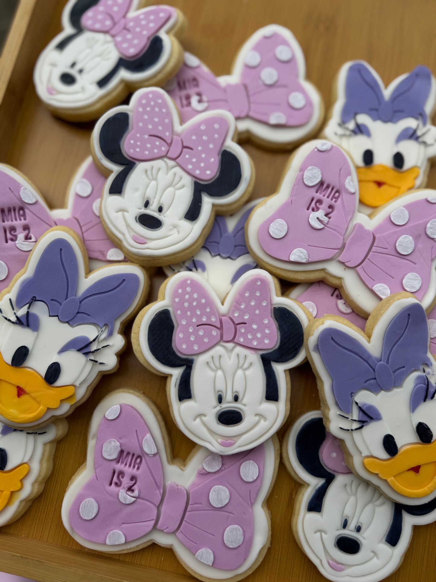 Minnie Mouse Cookies