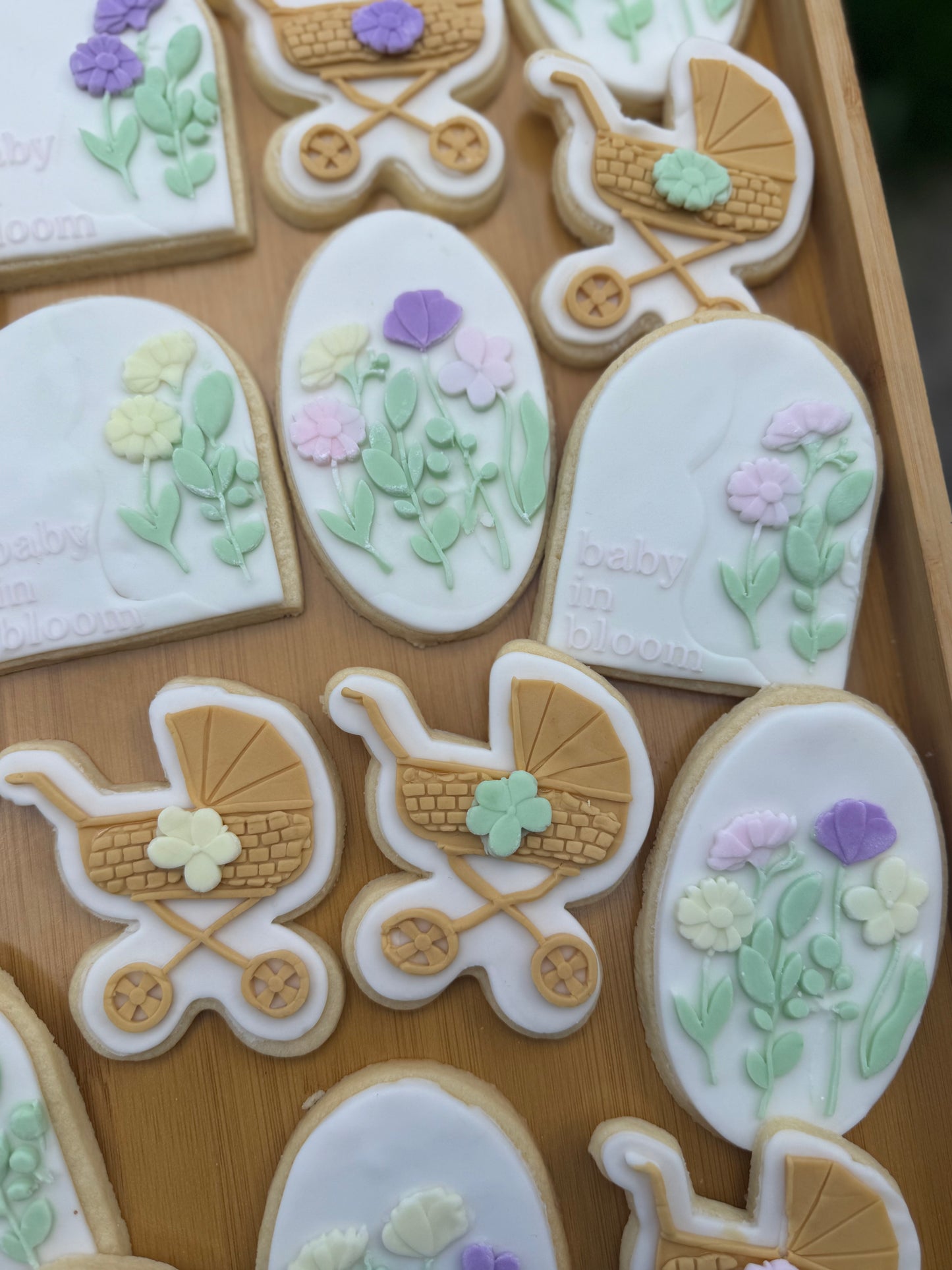Baby In Bloom Cookie