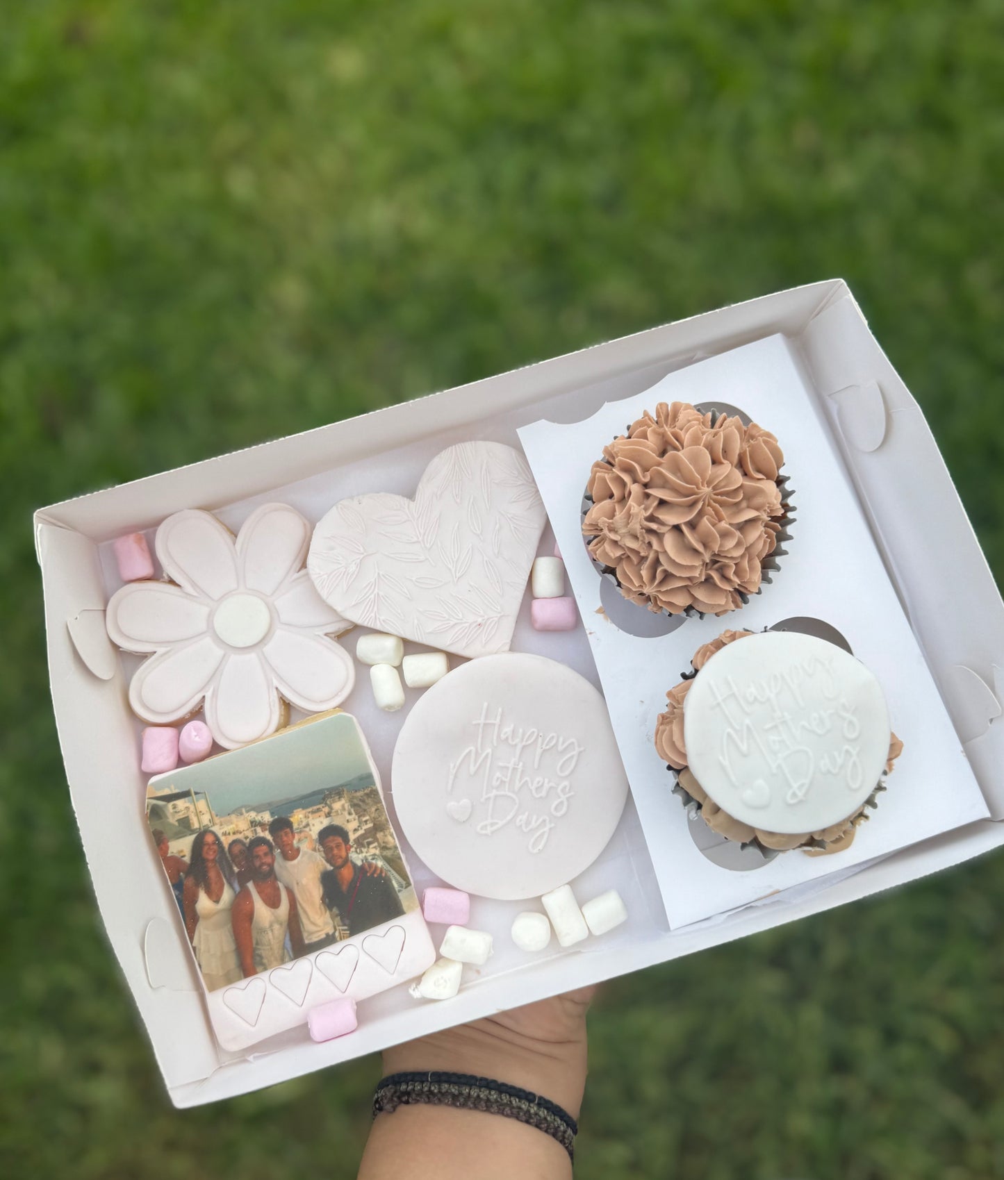 Cookie & Cupcake Gift Box