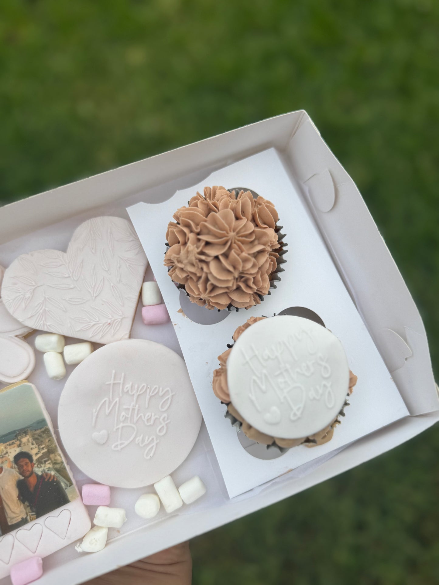 Cookie & Cupcake Gift Box