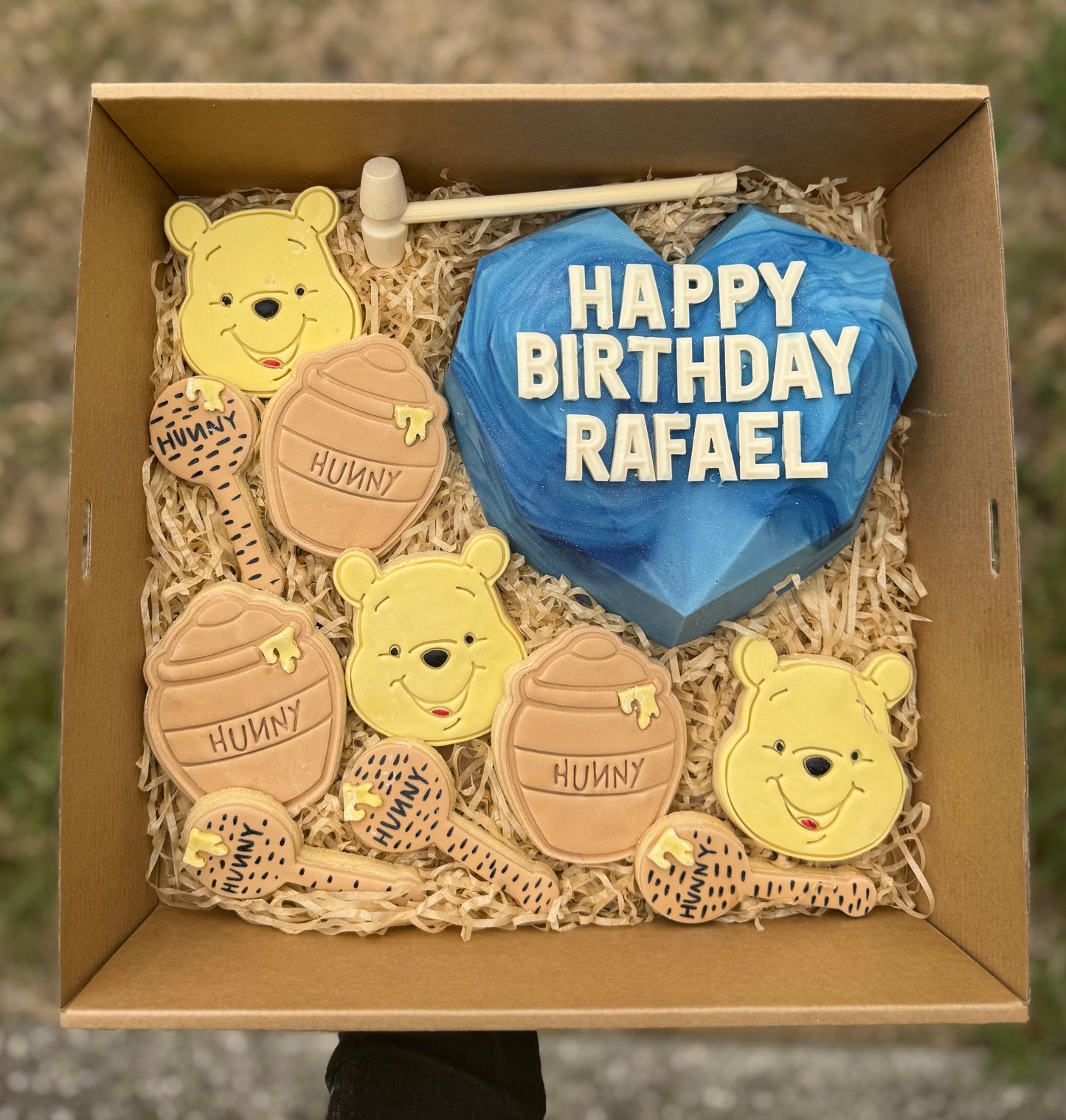 Chocolate Smash Piñata Cookie Box