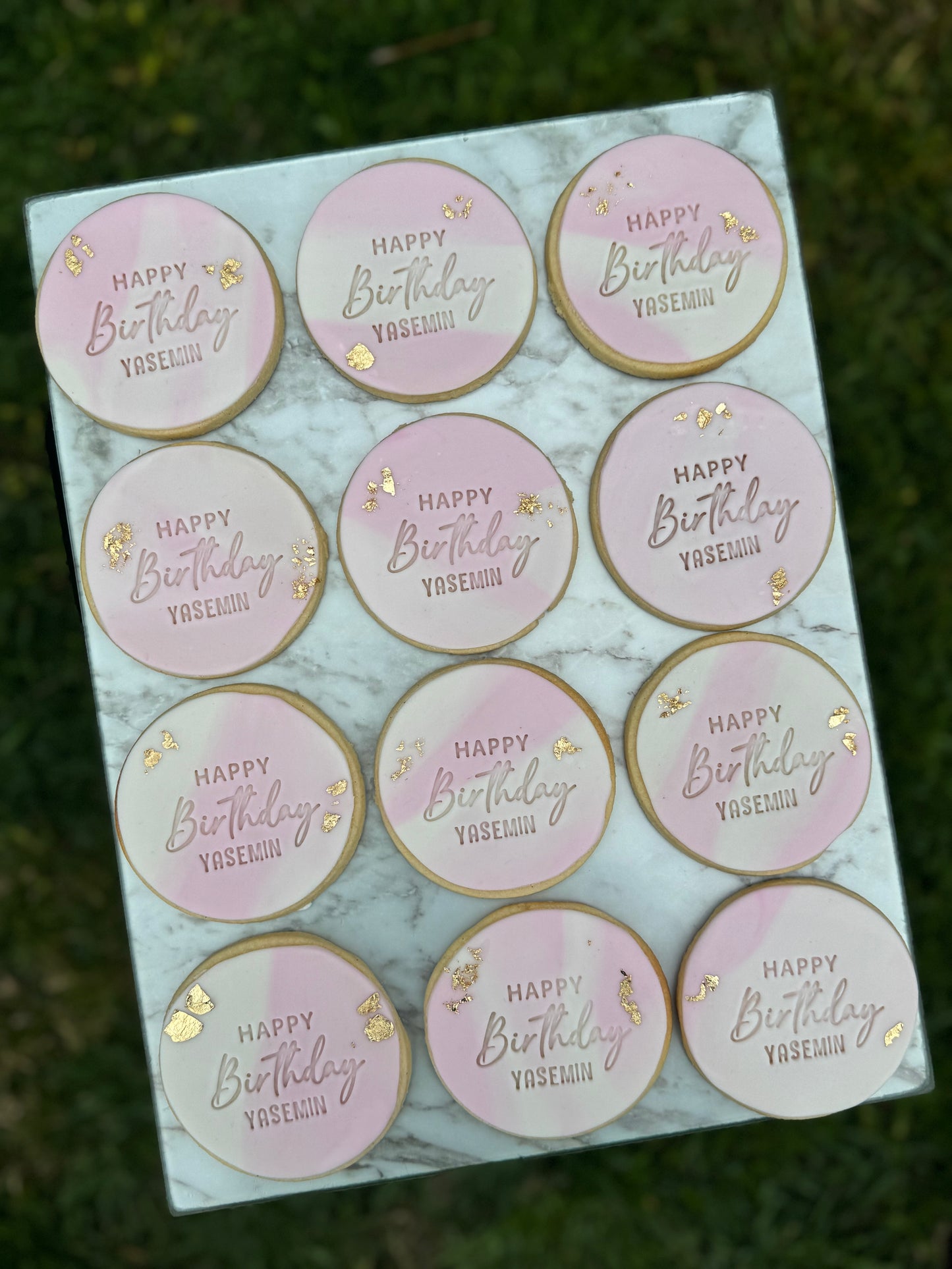 'Happy Birthday' Marble Cookie